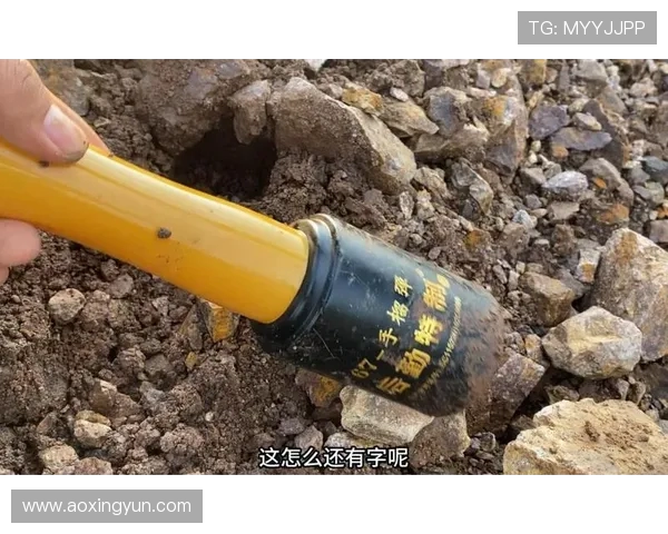 新鹏城手榴弹战术引发混乱三镇防线失误致丢关键进球